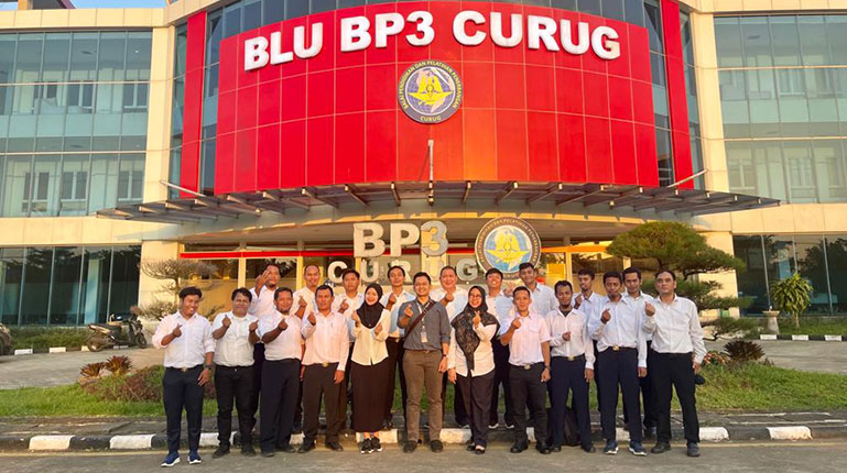 Ahlinya Bidang PLTS, SEI Mengajar Di BLU BP3 Curug